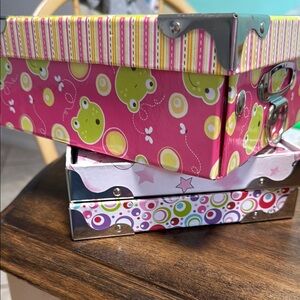 Source Unknown Pink and Green Decorative Boxes